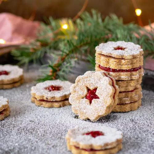 Linzer cookies